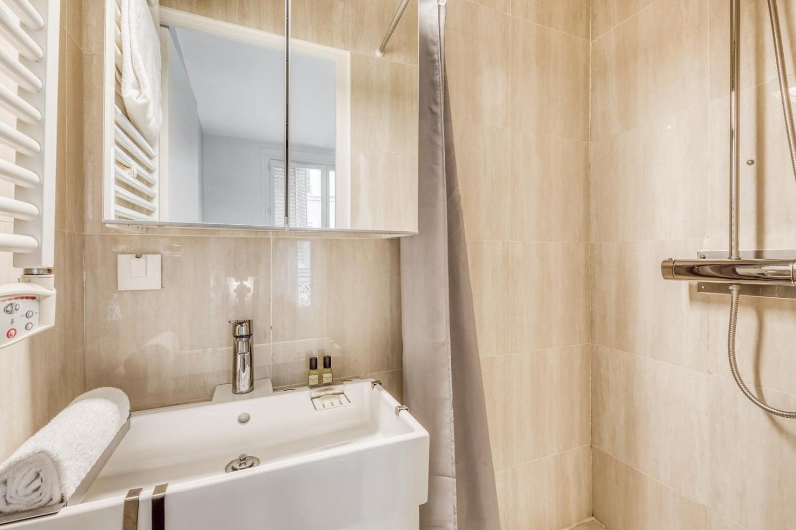 Charming Apartment Close To Bercy Париж Экстерьер фото